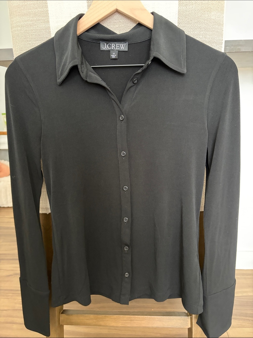 Women’s J. Crew Black Button-Down Long Sleeve Shirt